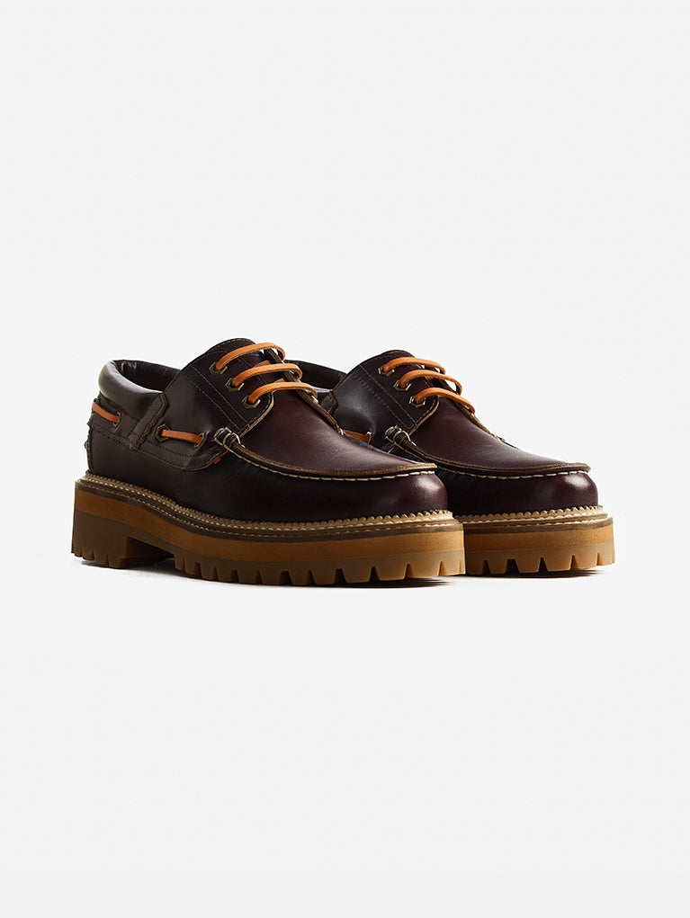 DOCK SIDER PINE NUT