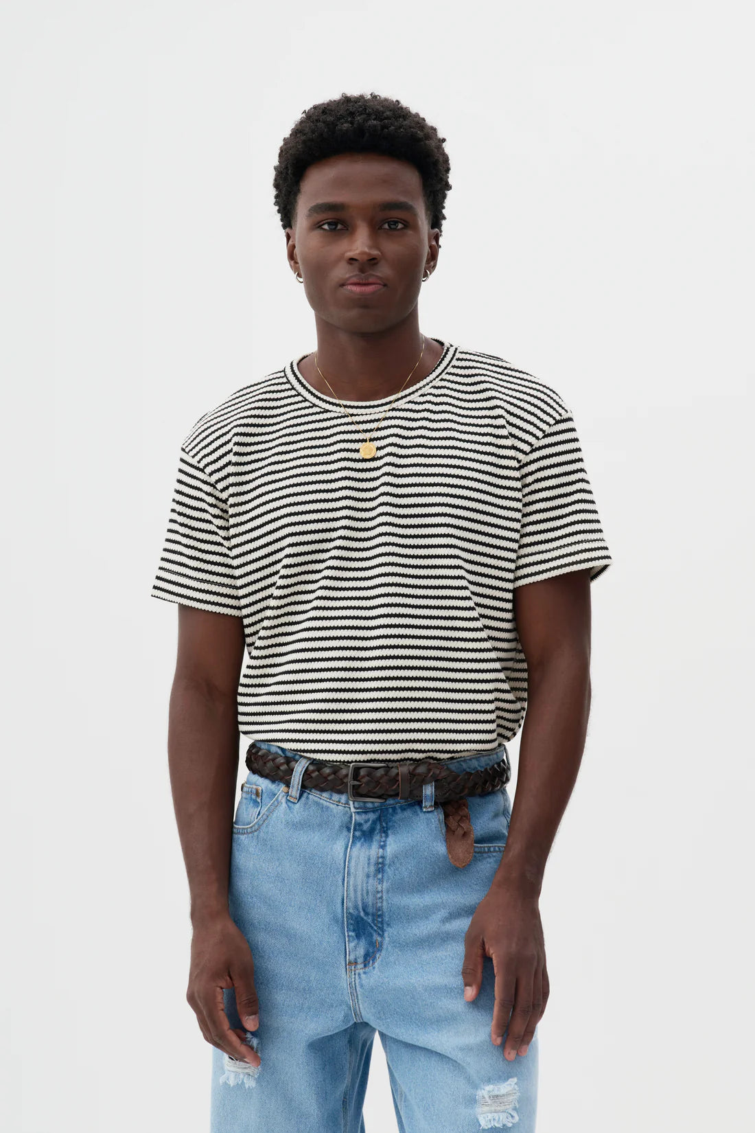 T-shirt Tricô Listrada - Preto e Off White