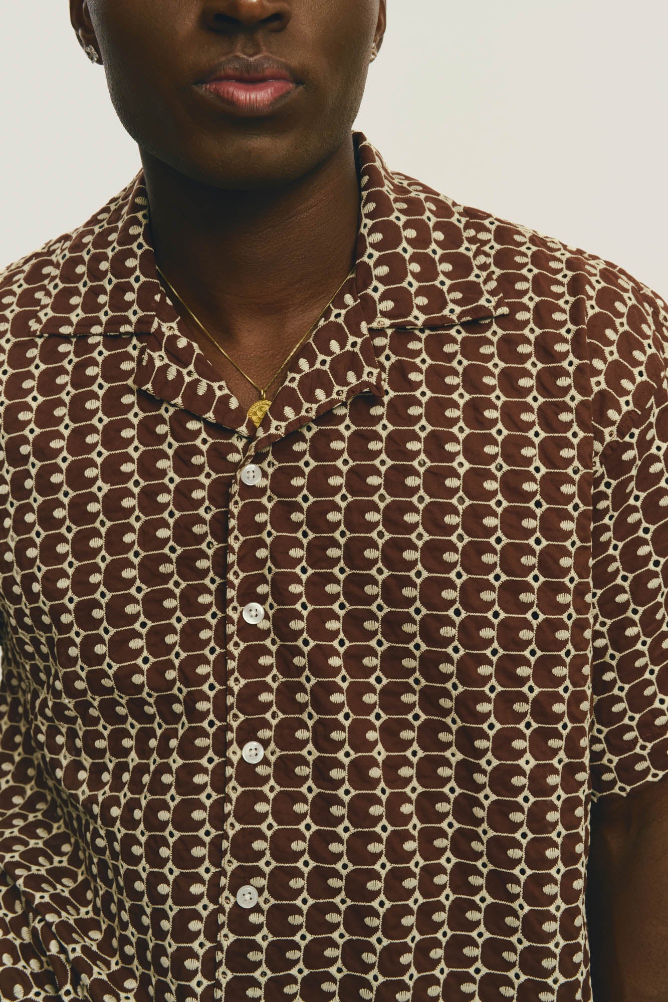 Camisa Duvivier Bordada MC - Marrom