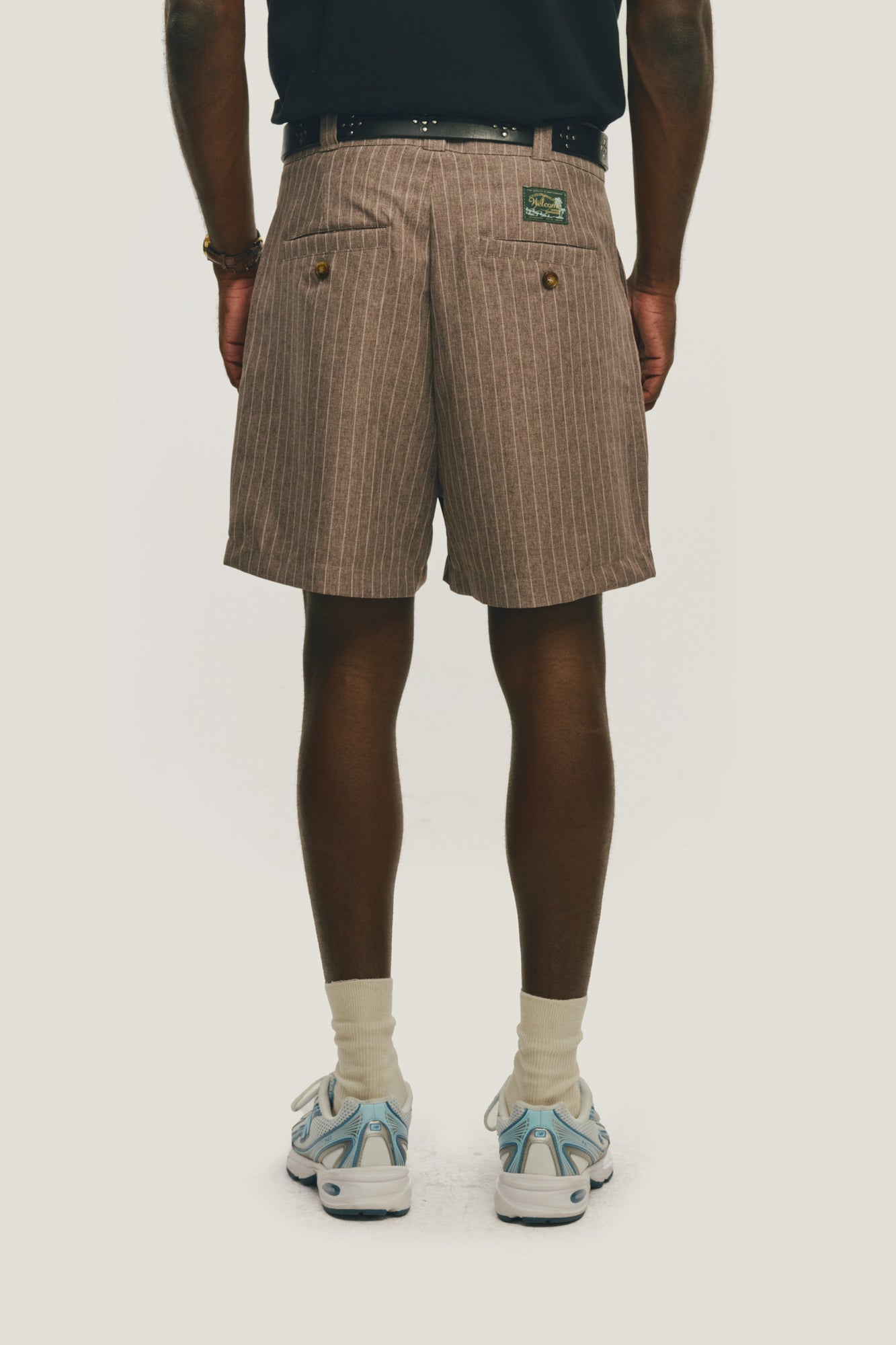 Bermuda Alfaiataria Dupla Prega - Risca de Giz Marrom Tobacco