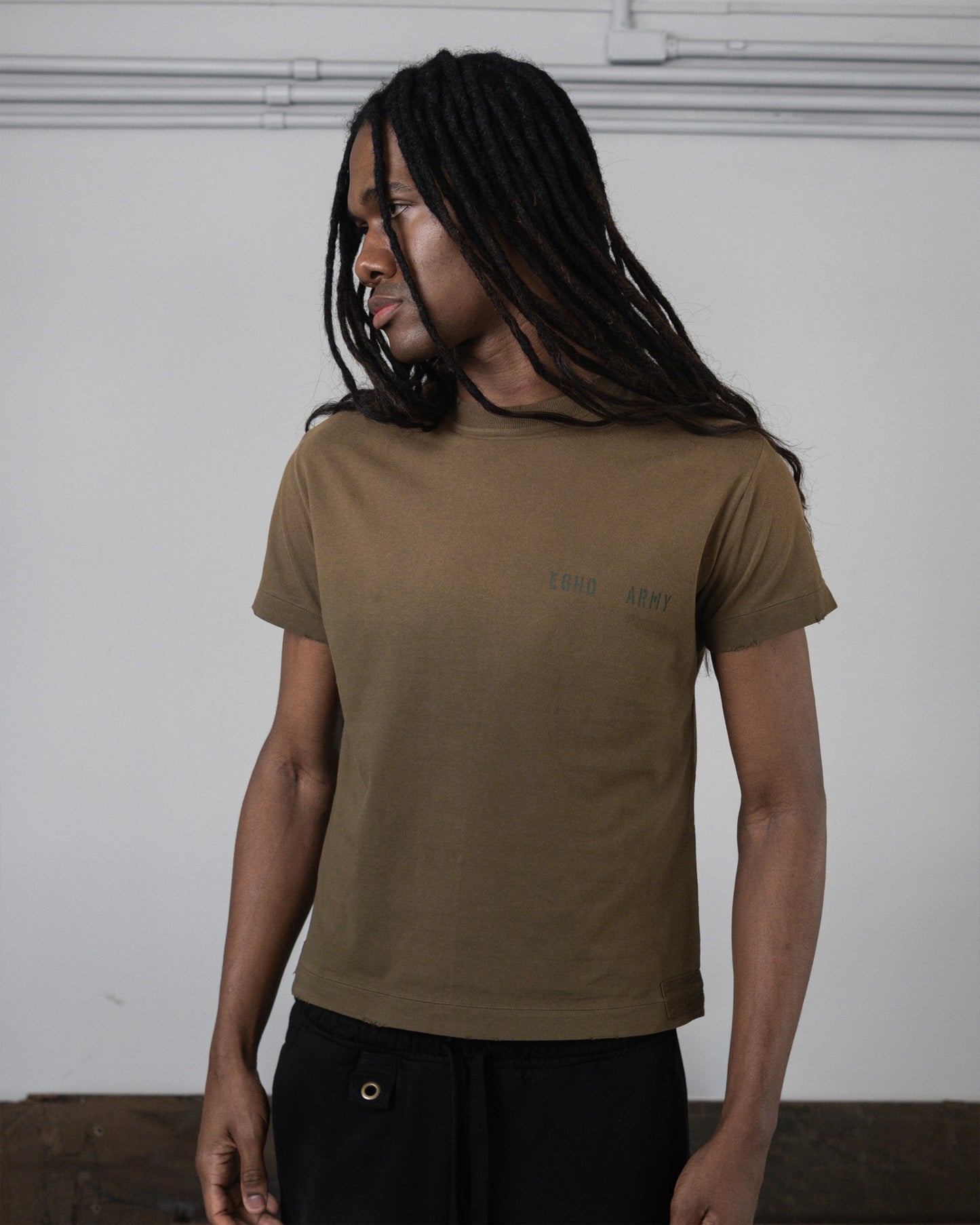 UNF - REGULAR TEE - OLIVE GREEN