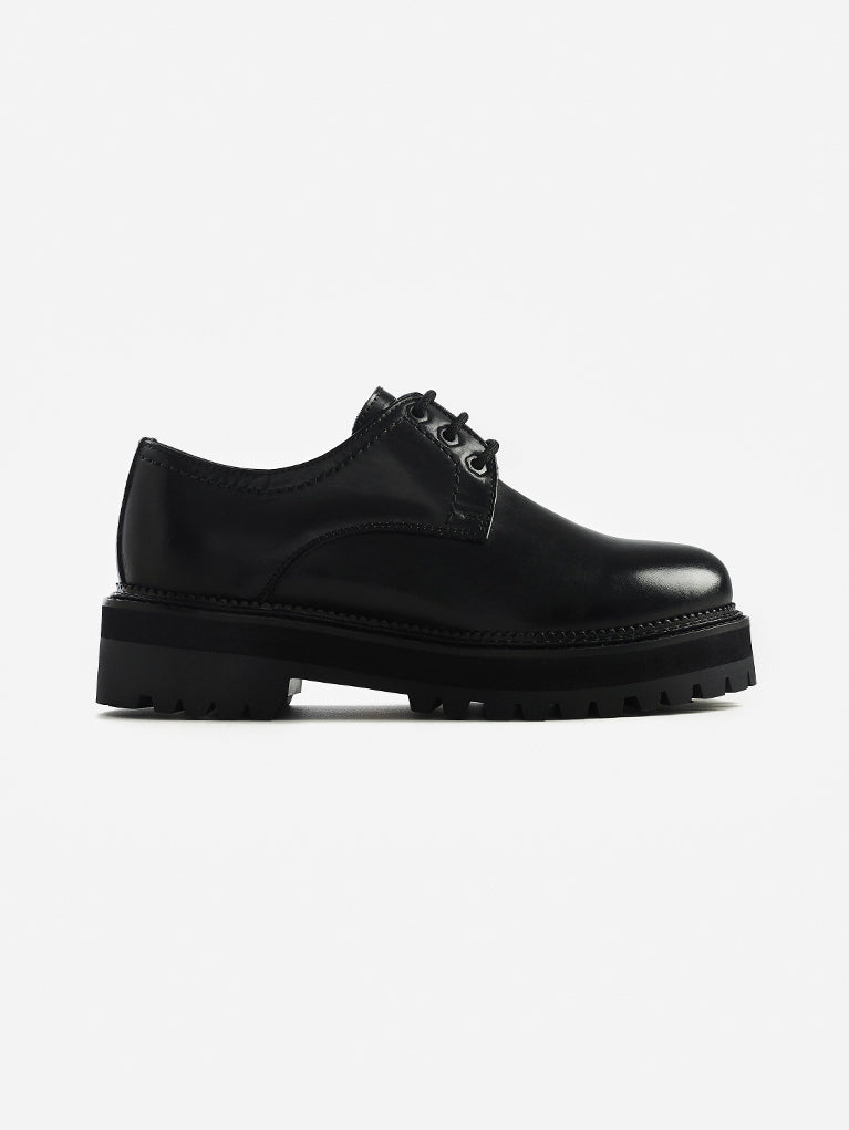 DERBY BLACK
