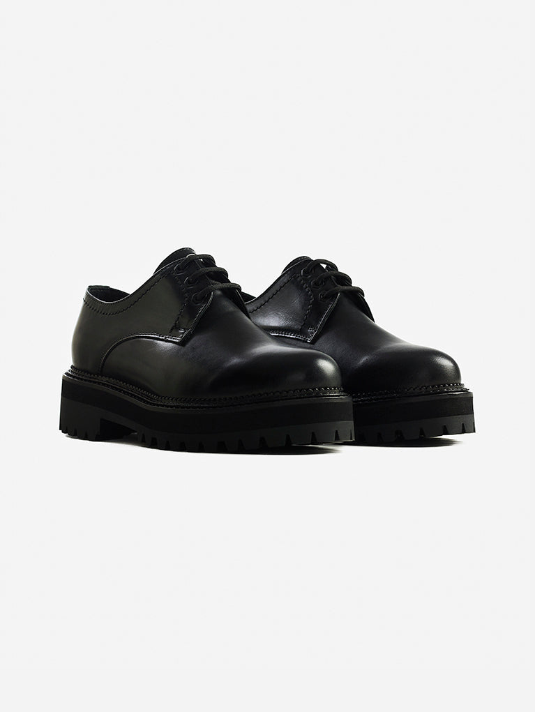 DERBY BLACK